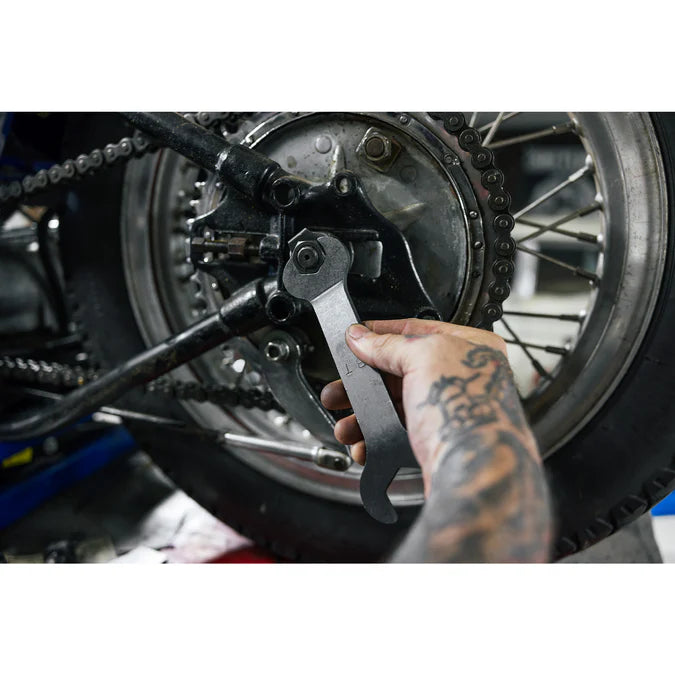 Axle wrench for Harley Big Twin rigid frame motorcycles

Harley Davidson rigid frame axle wrench parkerized steel

Vintage Harley axle wrench reproduction tool kit style

Rough Trade USA Harley axle wrench made in Ohio

Boomers Bike Shop Big Twin rigid frame axle wrench