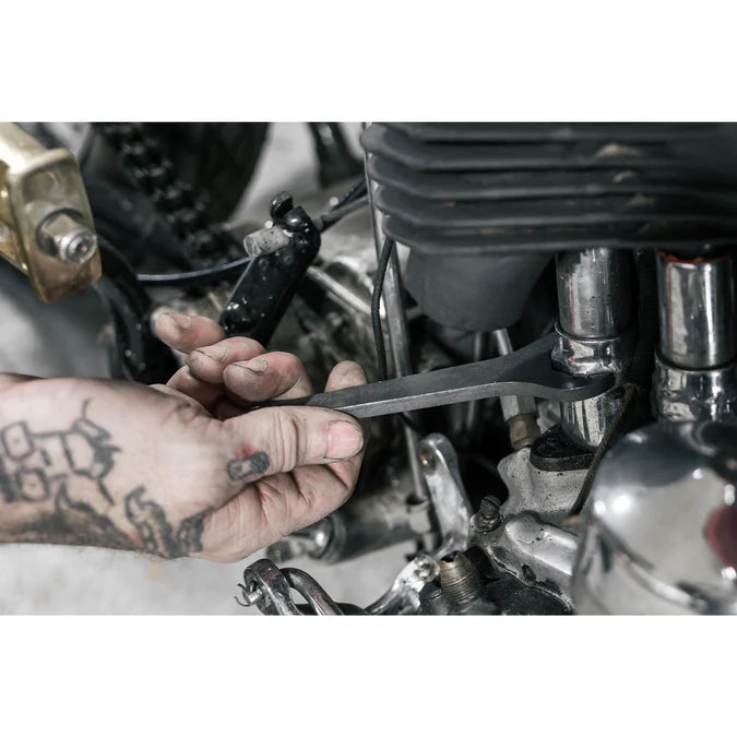 Valve spring cover adjustment wrench set for Harley 45 models

Harley Davidson 45 valve cover adjustment wrenches

Vintage Harley valve spring cover wrench reproduction set

Rough Trade USA valve adjustment wrench set for Harley 45

Boomers Bike Shop Harley 45 valve cover wrench set