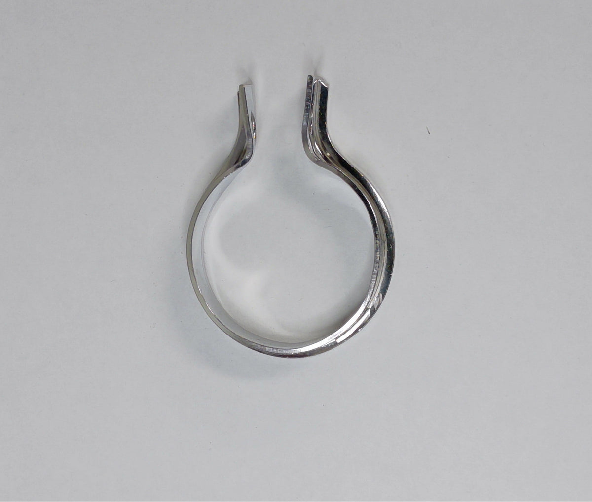 Harley-Davidson exhaust port clamp for K and Sportster models 1952-1971