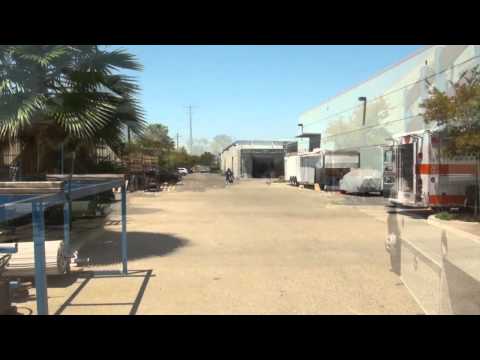 Bassani chrome Road Rage 2-1 exhaust for Harley Dyna

Harley Davidson Dyna stepped header 2 into 1 exhaust

Bassani Road Rage reverse cone megaphone muffler chrome

Dyna performance exhaust system Bassani Road Rage

Boomers Bike Shop Bassani chrome 2-1 exhaust system